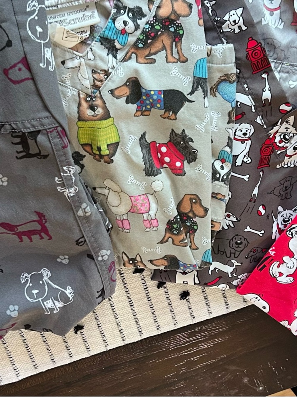 Dog Scrub Tops- XS